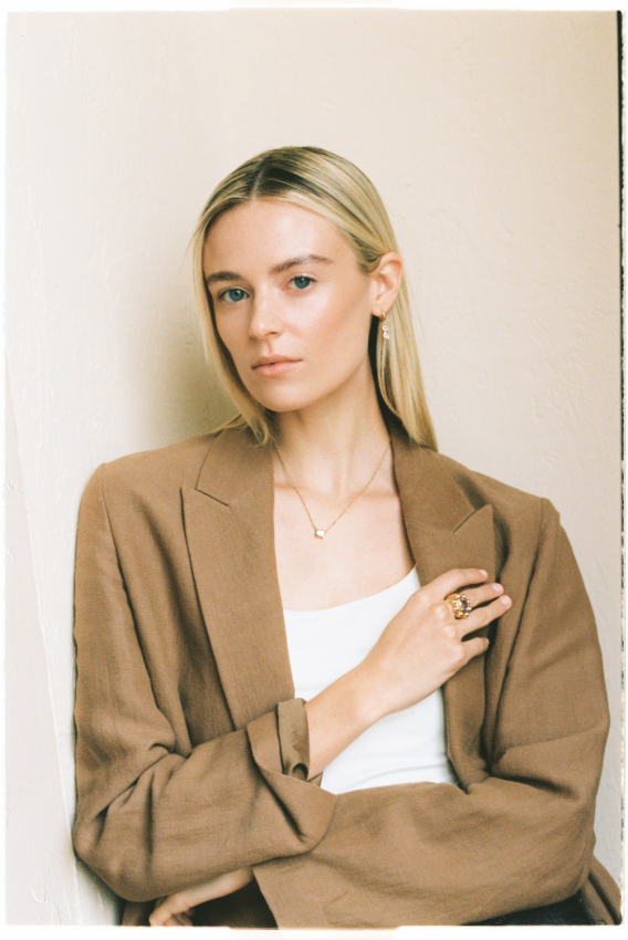 LATEISHA GRANT - PORTFOLIO - BEAUTY